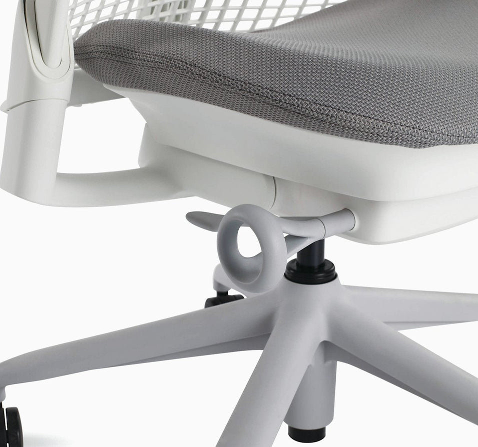Sayl Chair
