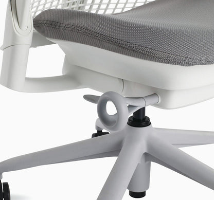 Sayl Chair
